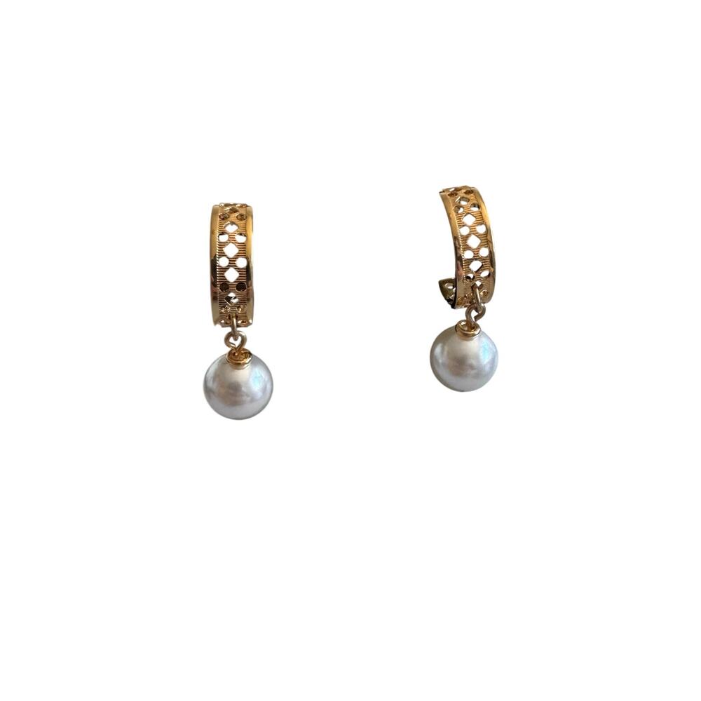 Vintage faux pearl gold hoop dangling earrings